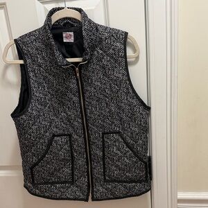 Vintage Y2K Women's Black and White Herringbone Vest